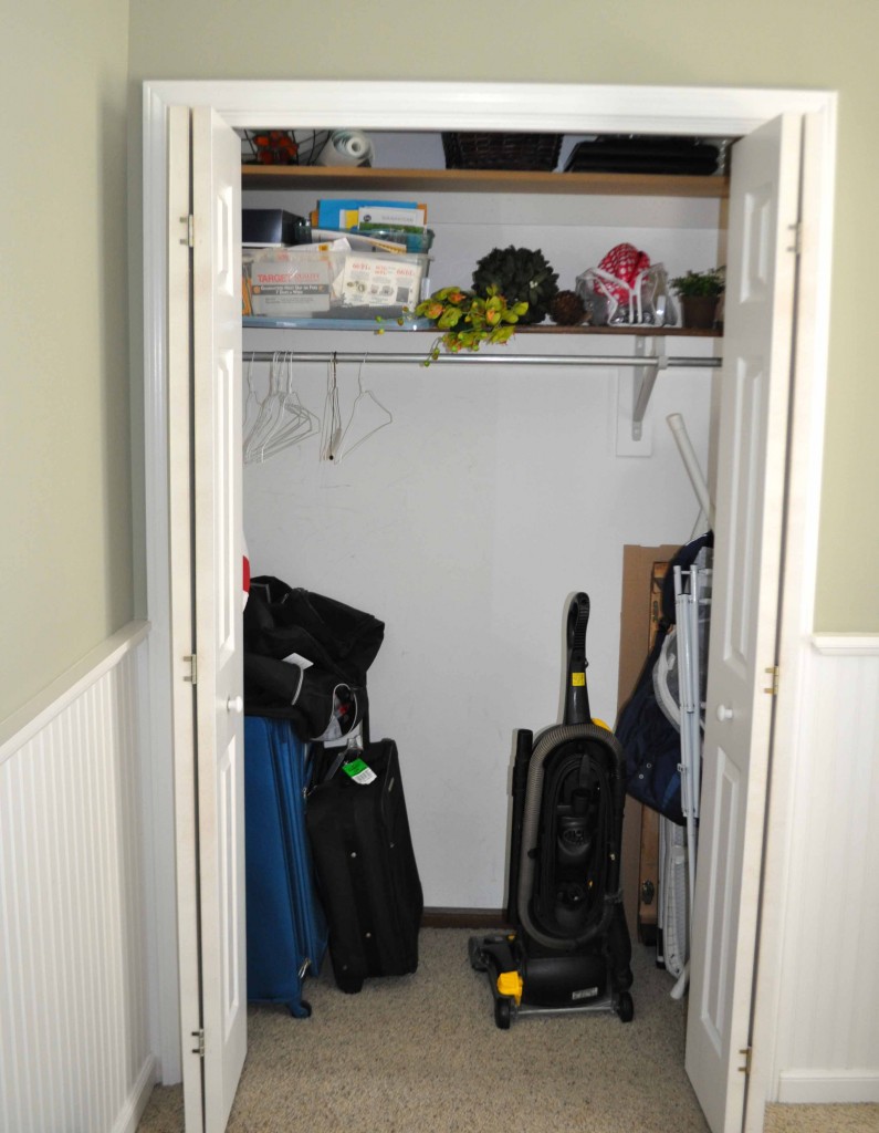Closet-Left-Spare-Bedroom